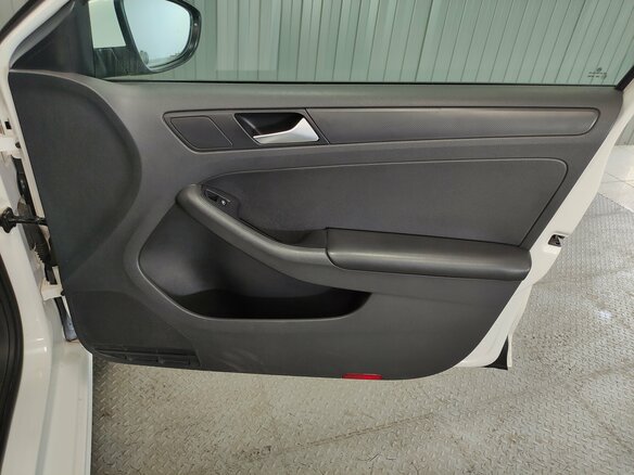 2013 Volkswagen Jetta VI, белый - вид 14