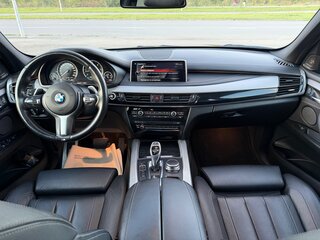 2017 BMW X5 40d III (F15), чёрный, 3590000 рублей, вид 2