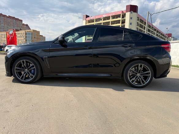 2017 BMW X6 M II (F86), чёрный, 4700000 рублей - вид 8