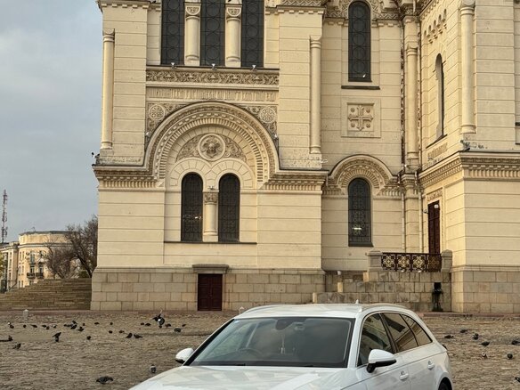 2016 Audi A4 V (B9), белый, 1650000 рублей