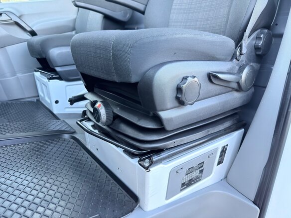 2018 Mercedes-Benz Sprinter, белый, 3280000 рублей - вид 14