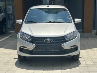 2026 Lada (ВАЗ) Granta I Рестайлинг, серебристый, 1121000 рублей, вид 2