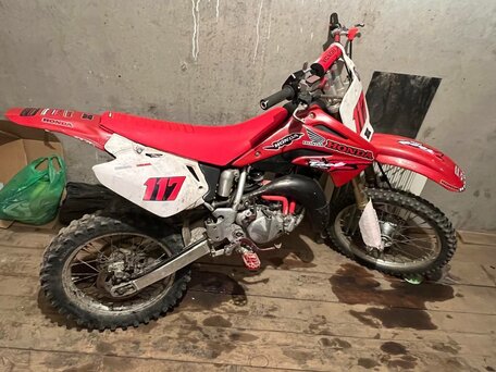 2007 Honda CR 85R, красный, 200000 рублей, вид 4