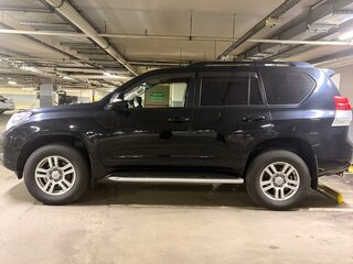 2013 Toyota Land Cruiser Prado 150 Series, чёрный, 2815000 рублей, вид 1