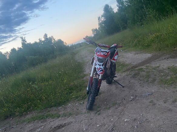 2019 Kayo Basic YX140EM, красный, 70000 рублей