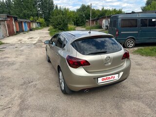 2011 Opel Astra J, бежевый, 720000 рублей, вид 2