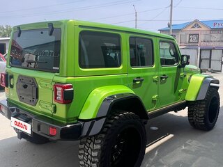 2019 Jeep Wrangler IV (JL), зелёный, 6999999 рублей, вид 4