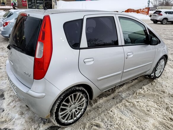 2008 Mitsubishi Colt VI (Z20/Z30), серебристый, 460000 рублей - вид 5