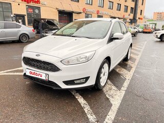 2017 Ford Focus III Рестайлинг, белый, 715000 рублей, вид 1