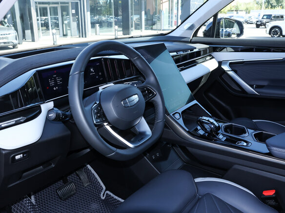 2024 Geely Atlas II, чёрный, 2789000 рублей - вид 12