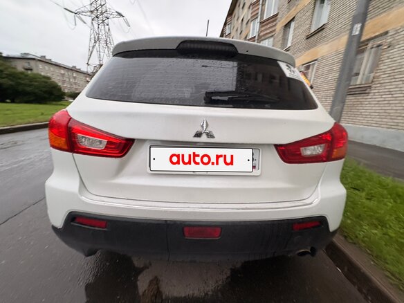 2010 Mitsubishi ASX I, белый, 690000 рублей - вид 16