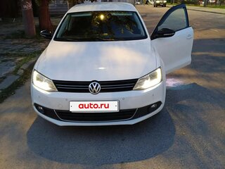 2014 Volkswagen Jetta VI Рестайлинг, белый, 1230000 рублей, вид 2