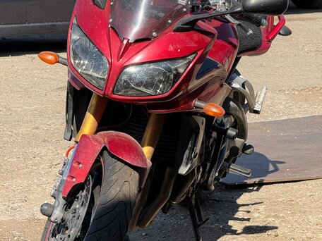 2006 Yamaha FZ1, красный, 399999 рублей, вид 1