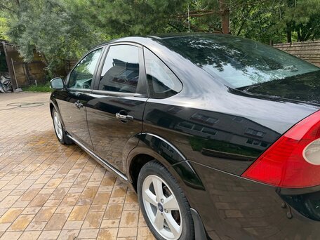 2008 Ford Focus II Рестайлинг, чёрный, 530000 рублей, вид 5