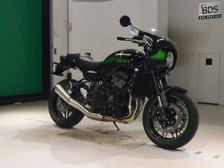 2026 Kawasaki Z 900RS, чёрный, 1377000 рублей, вид 3