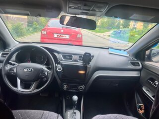 2014 Kia Rio 4-speed III, бежевый, 800000 рублей, вид 5