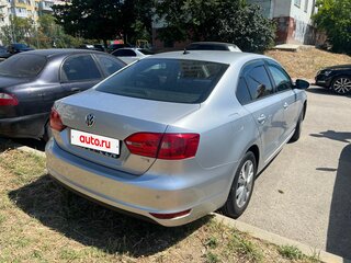 2014 Volkswagen Jetta VI, серебристый, 1000000 рублей, вид 3