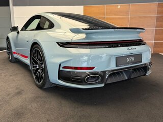 2026 Porsche 911 Turbo S VIII (992) Рестайлинг, зелёный, 39990000 рублей, вид 3