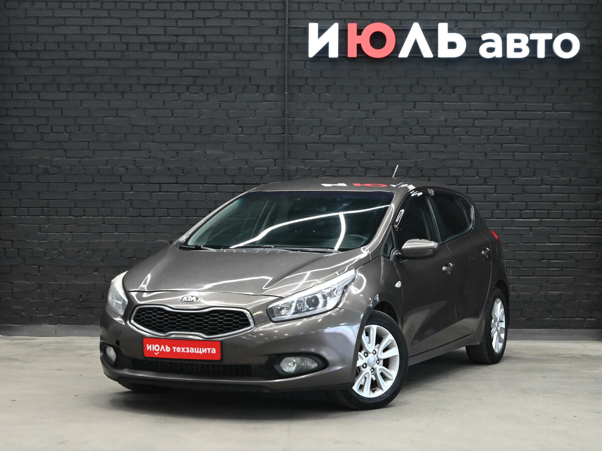 Открыть фотографии: Kia Ceed II