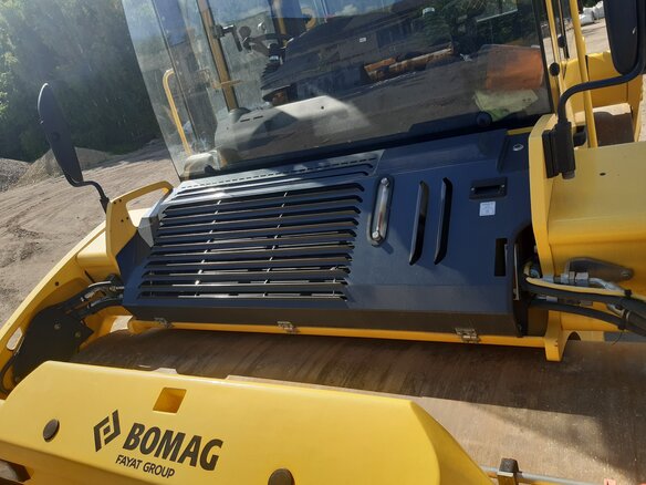 2021 Bomag BW 203 AD-4, жёлтый, 12000000 рублей - вид 16