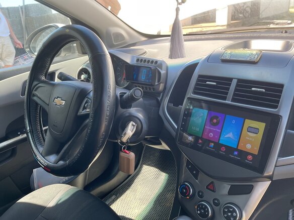 2013 Chevrolet Aveo II, белый, 700000 рублей - вид 6