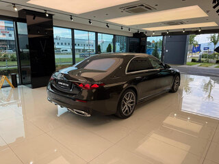 2026 Mercedes-Benz S-Класс 450 d Long 4MATIC VII (W223) Рестайлинг, серый, 27295000 рублей, вид 2