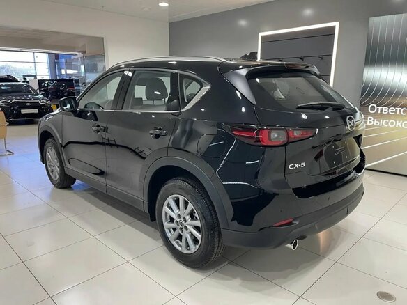 2026 Mazda CX-5 II Рестайлинг, чёрный - вид 3