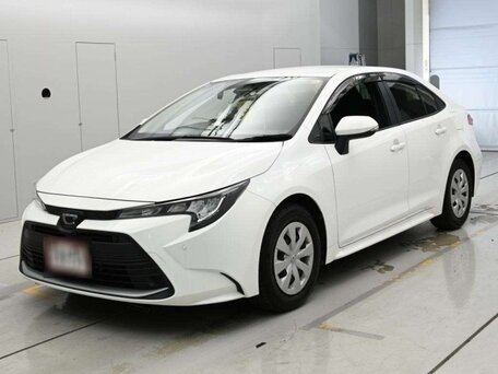 2022 Toyota Corolla XII (E210) Рестайлинг, белый, 1315000 рублей, вид 1