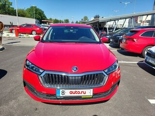 2021 Skoda Octavia IV (A8), красный, 2190000 рублей, вид 4
