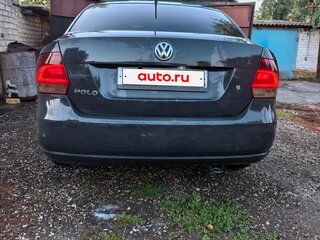 2013 Volkswagen Polo V, серый, 850000 рублей, вид 2