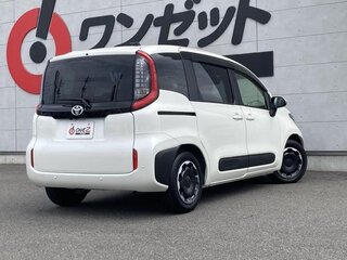 2024 Toyota Sienta III, белый, 1250217 рублей, вид 4
