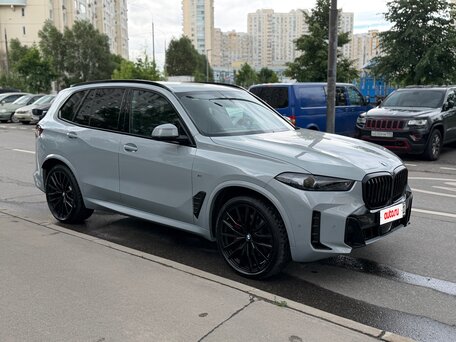 2025 BMW X5 40d IV (G05/G18) Рестайлинг, серый, 14450000 рублей, вид 3