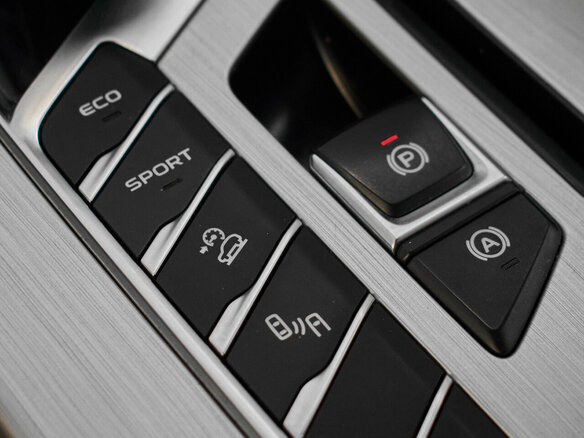2021 Geely Coolray I, чёрный - вид 19