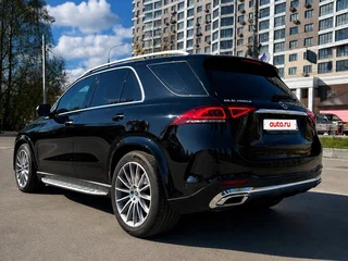 2020 Mercedes-Benz GLE 400 d II (V167), чёрный, 7590000 рублей, вид 3