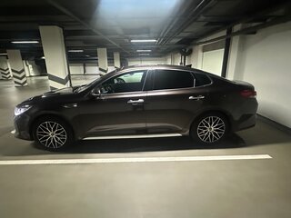2017 Kia Optima IV, коричневый, 1700000 рублей, вид 2