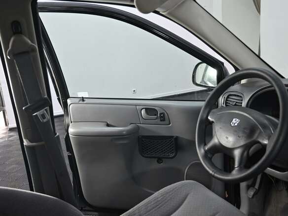 2005 Dodge Caravan 4-speed IV, чёрный, 499000 рублей - вид 6
