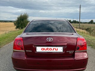2005 Toyota Avensis II, красный, 1100000 рублей, вид 3