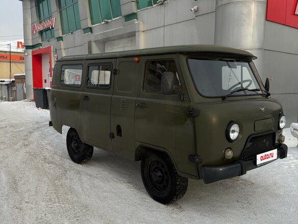 2020 УАЗ 3741, зелёный, 850000 рублей - вид 2