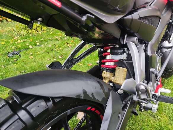 2018 Bajaj Pulsar NS 200, красный, 230000 рублей - вид 4