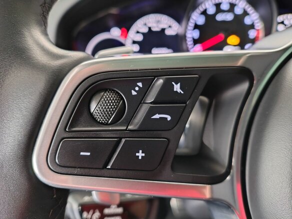 2021 Porsche Cayenne GTS III, чёрный - вид 29