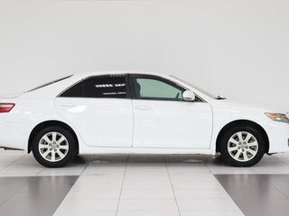 2010 Toyota Camry VI (XV40) Рестайлинг, белый, 891000 рублей, вид 5