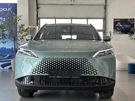 Omoda C7