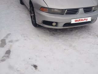 2003 Mitsubishi Galant VIII Рестайлинг, серебристый, 280000 рублей, вид 1