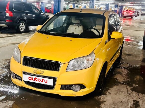 2008 Chevrolet Aveo I Рестайлинг, жёлтый, 390000 рублей - вид 1