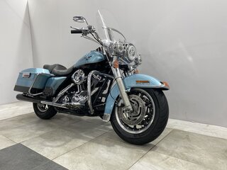 2006 Harley-Davidson Road King, голубой, 689000 рублей, вид 5