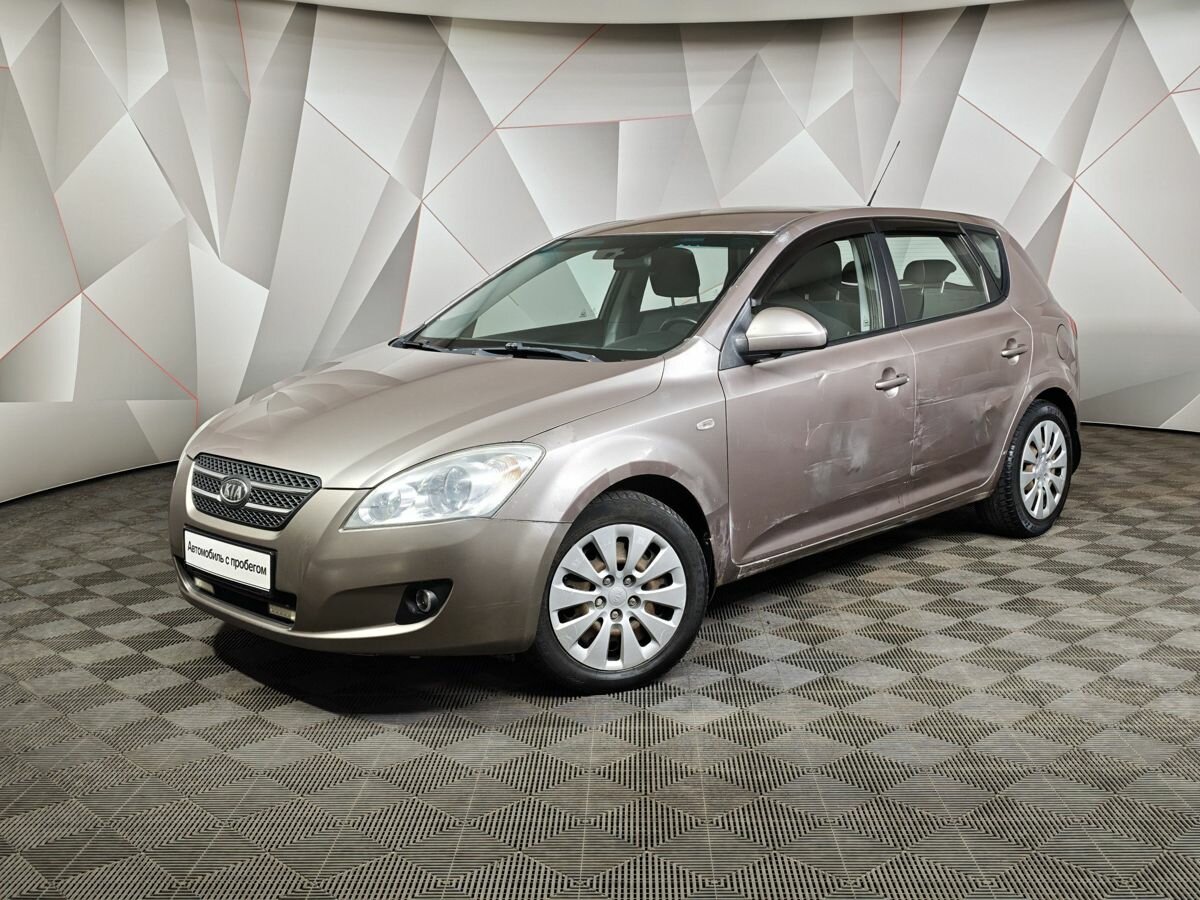 Открыть фотографии: Kia Ceed I