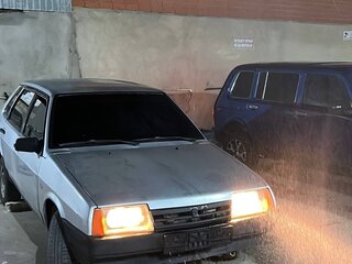2004 Lada (ВАЗ) 21099, серебристый, 130000 рублей, вид 3