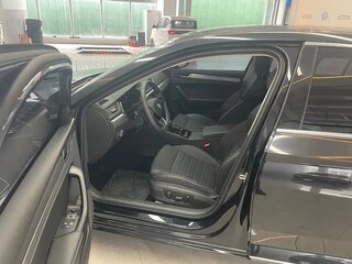 2024 Skoda Superb III Рестайлинг, чёрный, 2290007 рублей, вид 3