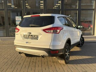 2015 Ford Kuga II, белый, 1300000 рублей, вид 4