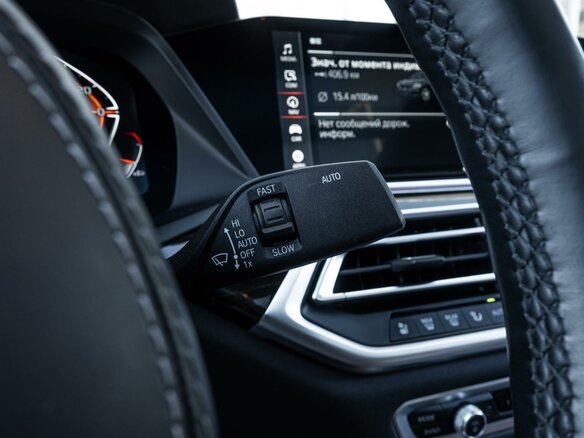 2021 BMW X6 40i III (G06), чёрный, 8380000 рублей - вид 18